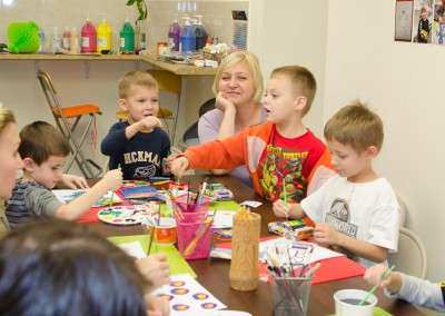 Making toy cars at birthday party