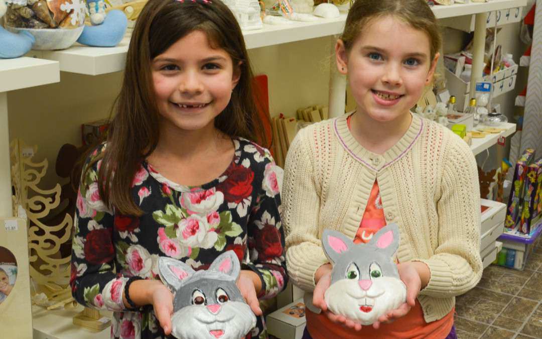 girls in plaster painting studio