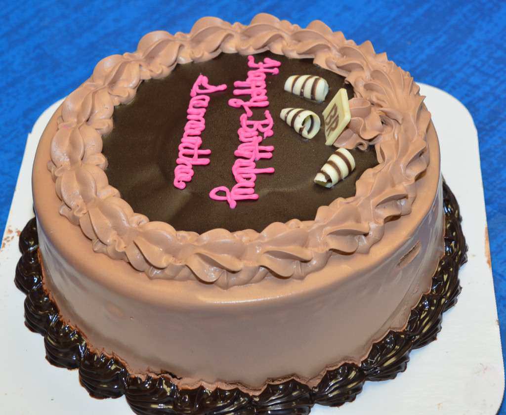 chocolate ice cream birthday cake