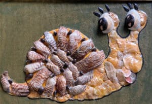 Project with snails with seashells
